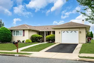 23 Roman St, Toms River Township, NJ 08757 - Photo 9