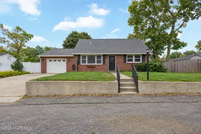 417 Leeward Avenue, Beachwood, NJ 08722 - Photo 3