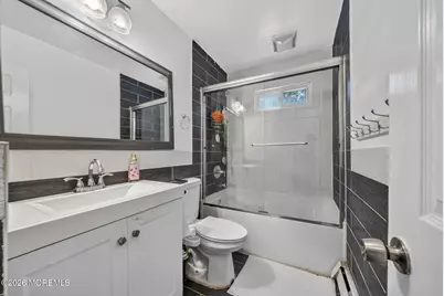 33 Heather Drive, Manalapan Township, NJ 07726 - Photo 15