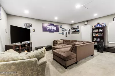 1 Salem Lane, Manalapan Township, NJ 07726 - Photo 19