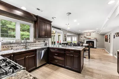 1 Salem Lane, Manalapan Township, NJ 07726 - Photo 11