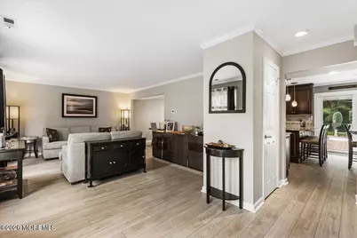 1 Salem Lane, Manalapan Township, NJ 07726 - Photo 3
