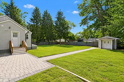 60 Crest Drive, Howell Township, NJ 07731 - Photo 5