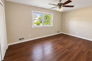 112 Blossom Dr, Toms River Township, NJ 08753 - Photo 5