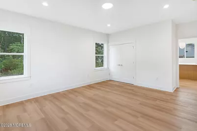 327 Arlington Avenue N, Bayville, NJ 08721 - Photo 13