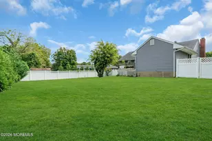 712 Howell Dr, Brielle, NJ 08730 - Photo 37