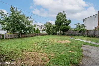54 Spruce Street, Beachwood, NJ 08722 - Photo 23