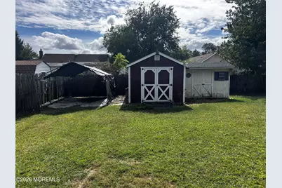 35 Wood Avenue, Middletown, NJ 07748 - Photo 17
