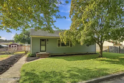35 Wood Avenue, Port Monmouth, NJ 07758 - Photo 1