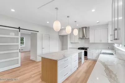 324 Arlington Avenue N, Bayville, NJ 08721 - Photo 5