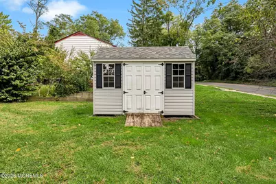 709 Park Avenue, Middletown, NJ 07748 - Photo 45