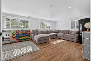 62 Annapolis Dr, Hazlet Township, NJ 07730 - Photo 33