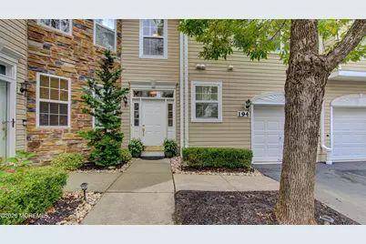 194 Shinnecock Drive, Manalapan Township, NJ 07726 - Photo 1