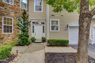 194 Shinnecock Dr, Manalapan Township, NJ 07726 - Photo 1
