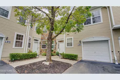 194 Shinnecock Drive, Manalapan Township, NJ 07726 - Photo 3