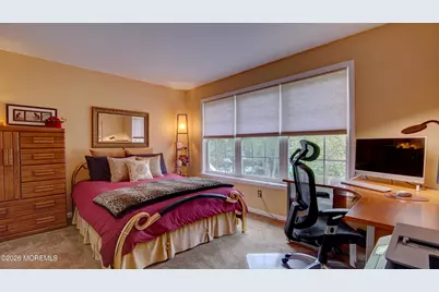 194 Shinnecock Drive, Manalapan Township, NJ 07726 - Photo 29