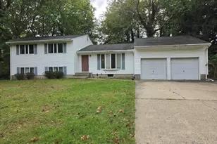 68 Willow Rd, Tinton Falls, NJ 07724 - Photo 1