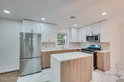 25 Woodbrook Drive, Matawan, NJ 07747 - Photo 9