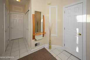 215 Shinnecock Dr, Manalapan Township, NJ 07726 - Photo 3