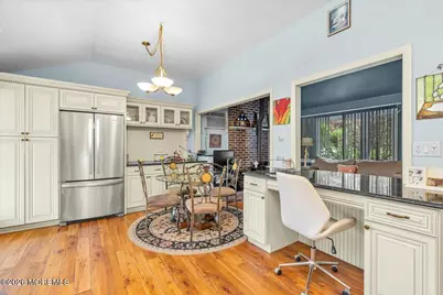 83 Walnut Ave Avenue, Red Bank, NJ 07701 - Photo 11