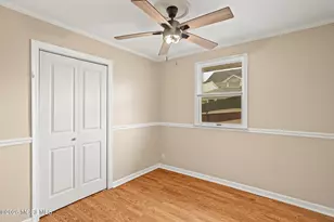 137 E Susquehanna Dr, Little Egg Harbor, NJ 08087 - Photo 25