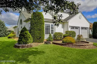4 Margaux Drive, Manchester Township, NJ 08759 - Photo 3
