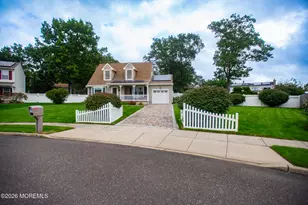107 Eric Ct, Toms River Township, NJ 08753 - Photo 3