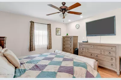 15 Wiltshire Court, Toms River Township, NJ 08757 - Photo 29