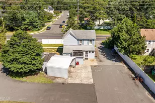 239 Drum Point Rd, Brick, NJ 08723 - Photo 7