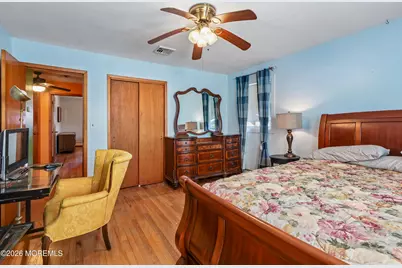844 Lakeshore Drive, Keyport, NJ 07735 - Photo 11