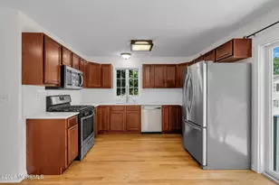 4 Wood Ave, Port Monmouth, NJ 07758 - Photo 11