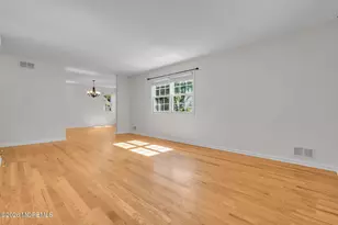 4 Wood Ave, Port Monmouth, NJ 07758 - Photo 7