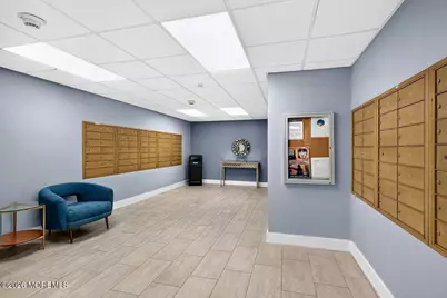 28 Riverside Avenue, Red Bank, NJ 07701 - Photo 3