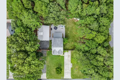 305 E Ridgewood Avenue, Galloway, NJ 08205 - Photo 11