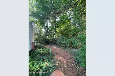 36 Memorial Parkway Avenue, Atlantic Highlands, NJ 07716 - Photo 3