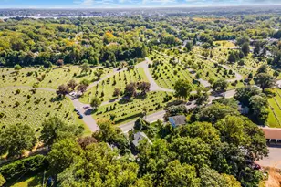148 Chapel Hill Rd, Red Bank, NJ 07701 - Photo 41