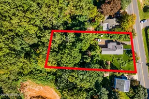 148 Chapel Hill Rd, Red Bank, NJ 07701 - Photo 3