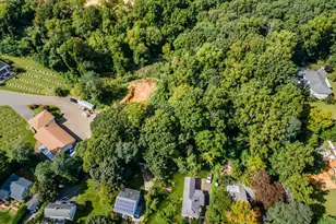148 Chapel Hill Rd, Red Bank, NJ 07701 - Photo 15