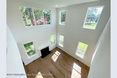 113 Woolley Court, Oakhurst, NJ 07755 - Photo 5
