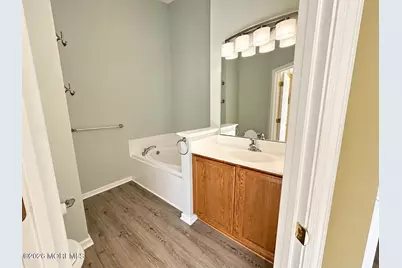 61 Saxton Road, Farmingdale, NJ 07727 - Photo 17
