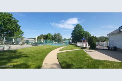 32 Redwood Drive, Eatontown, NJ 07724 - Photo 31