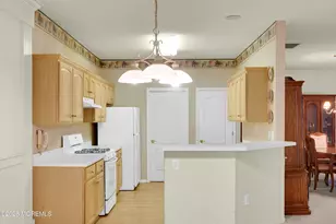 2 Silverside Rd, Lakewood, NJ 08701 - Photo 9