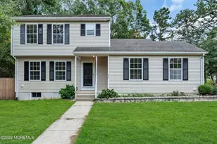 579 Coral Ln, Manahawkin, NJ 08050 - Photo 1