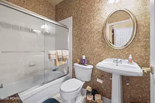 15 Narrowbrook Ct, Manalapan Township, NJ 07726 - Photo 15