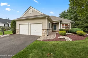 15 Narrowbrook Ct, Manalapan Township, NJ 07726 - Photo 3