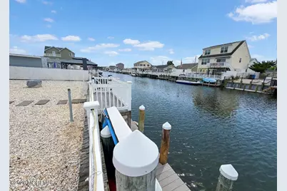 15 Beverly Lane, Manahawkin, NJ 08050 - Photo 13
