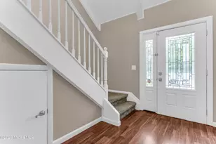 302 Cutty Ct, Toms River Township, NJ 08753 - Photo 3