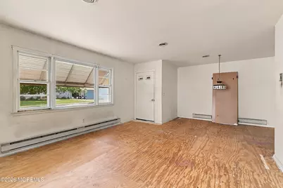 70 Brakenbury Drive, Toms River Township, NJ 08757 - Photo 5
