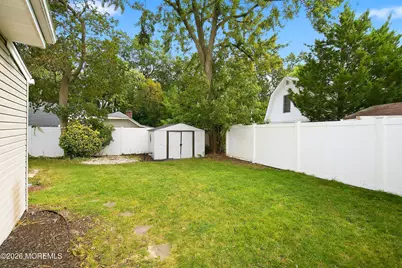 726 Forepeak Avenue, Beachwood, NJ 08722 - Photo 27