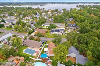 726 Forepeak Avenue, Beachwood, NJ 08722 - Photo 31